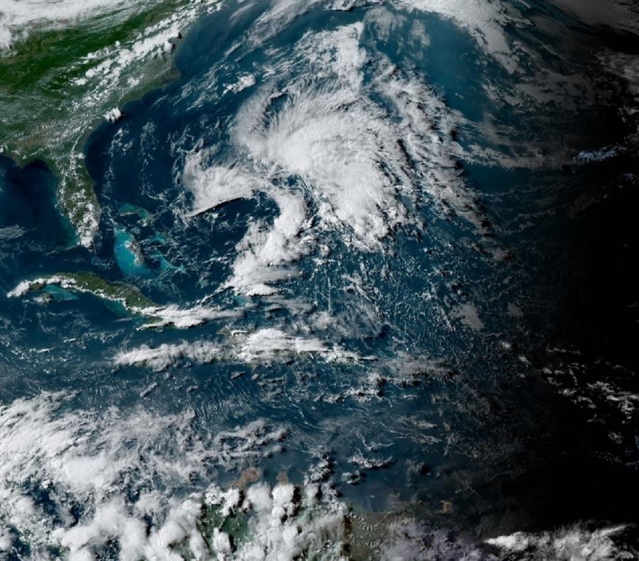 tormenta subtropical Andrea