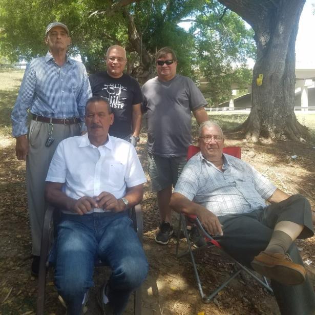 Campamento contra las cenizas