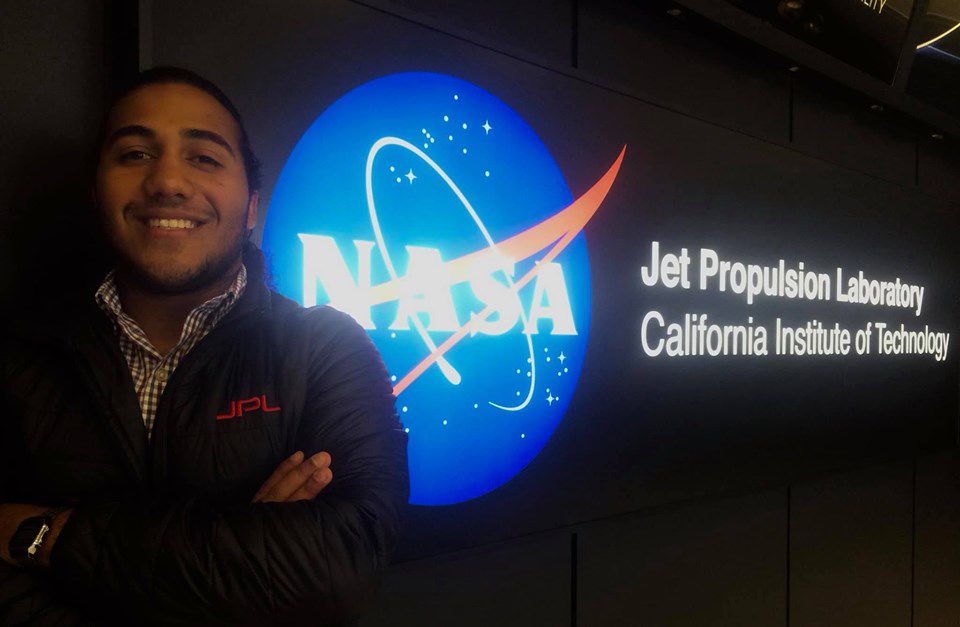 Estudiantes internado NASA Jet Propulsion Laboratory