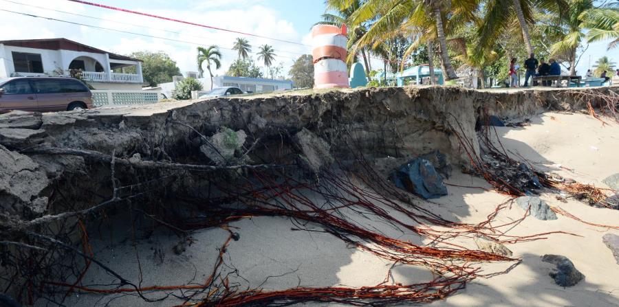 residentes de las parcelas Suarez en Loiza