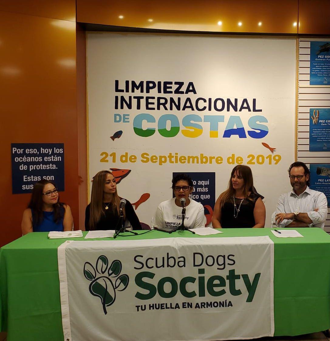 Scuba Dogs Society SDS