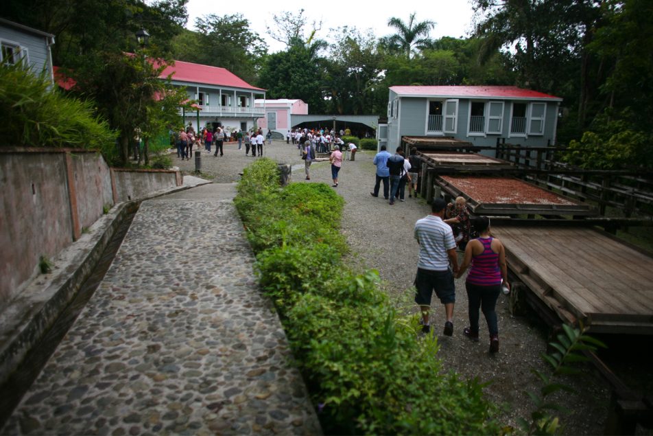 Visitantes Casa Abierta Hacienda Buena Vista