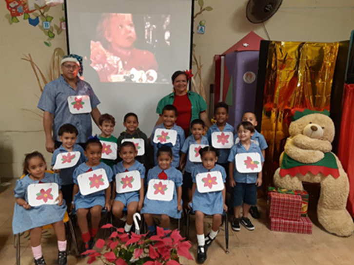 Estudiantes Escuela Elemental Luis Munoz Rivera EELMR San Juan