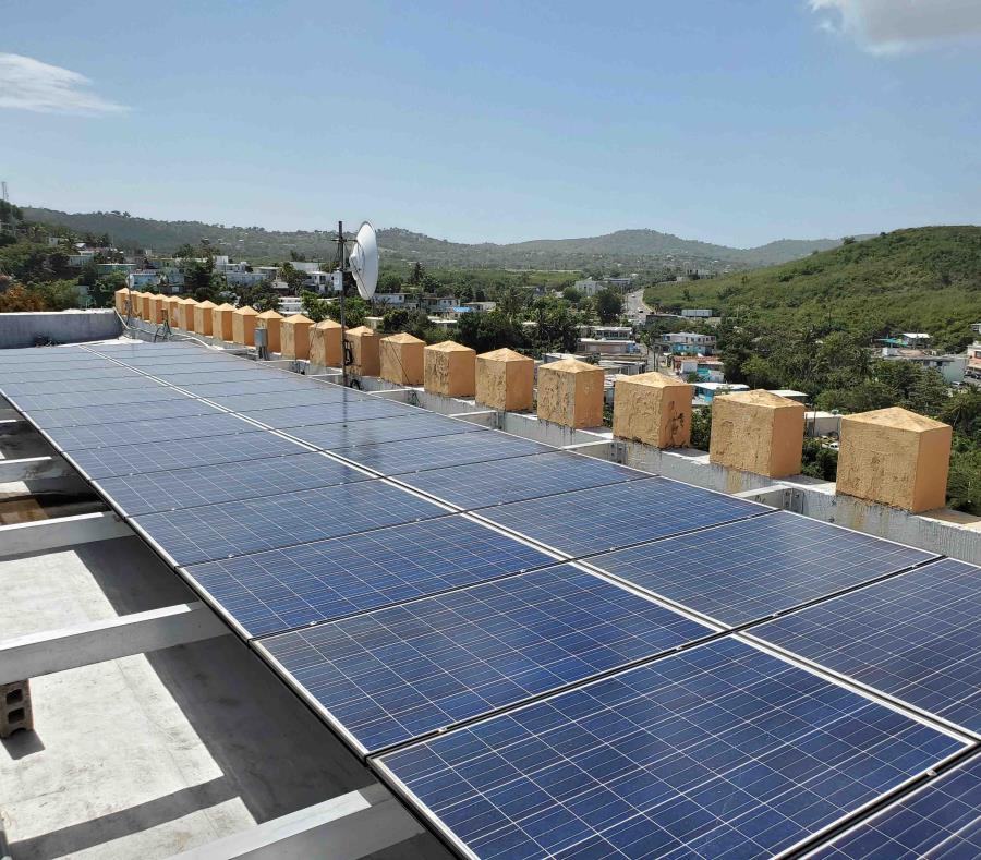 Placas Solares En El Fortin