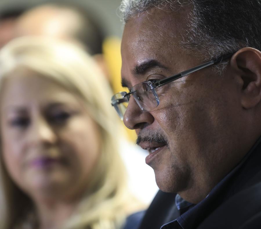 Secretario De Salud Rafael Rodriguez