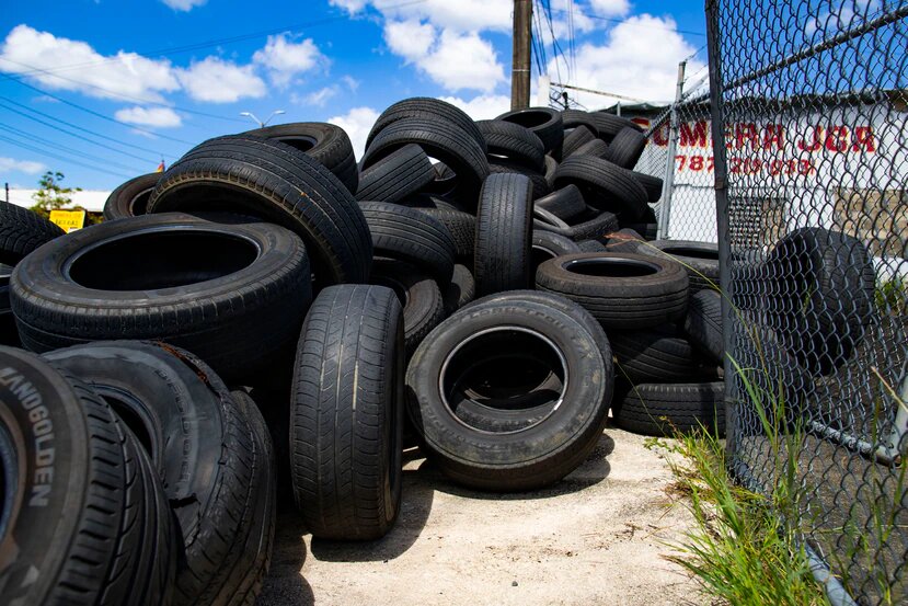 Representantes penepés emplazan al secretario del DRNA para que atienda la crisis de neumáticos
